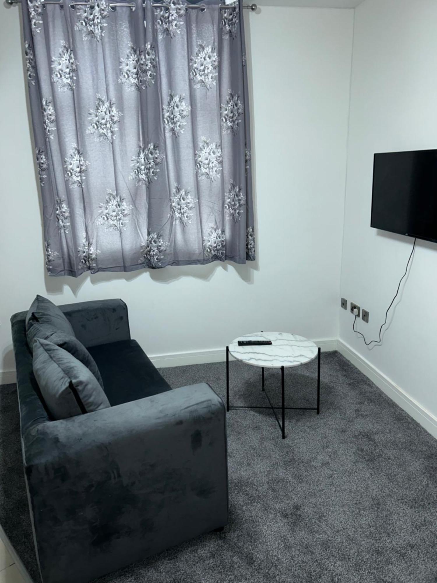 Lovely 1 Bed Apartment In Salford Manchester Zewnętrze zdjęcie